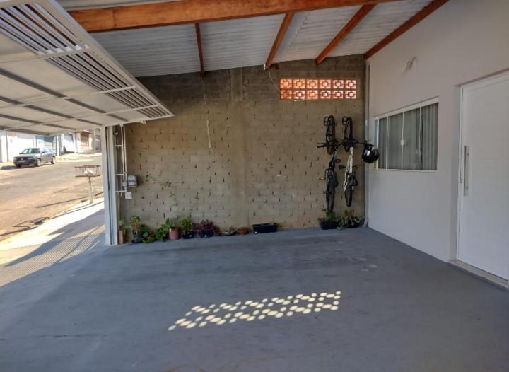 Casa Inteira, Grande Suite, Dois Chuveiros, Sala ,Cozinha E Garagem Privativa Total Conforto, Melhor Que Hotel! Botucatu Ngoại thất bức ảnh